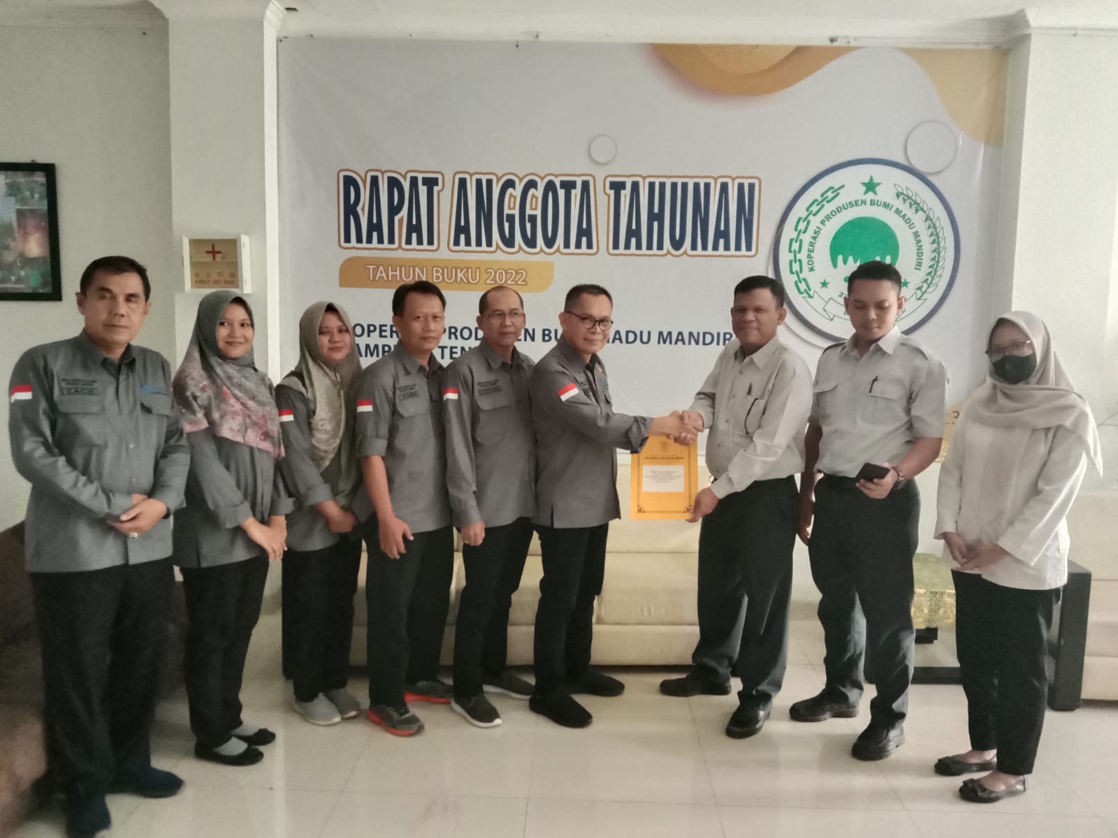 RAPAT KUD BLAMBANGAN UMPU